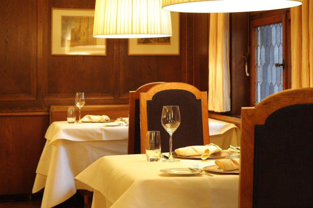Hotel Krone ****S Тюбинген Экстерьер фото